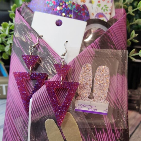 Color Street Mystery Gift Bundle - Picture 2 of 6